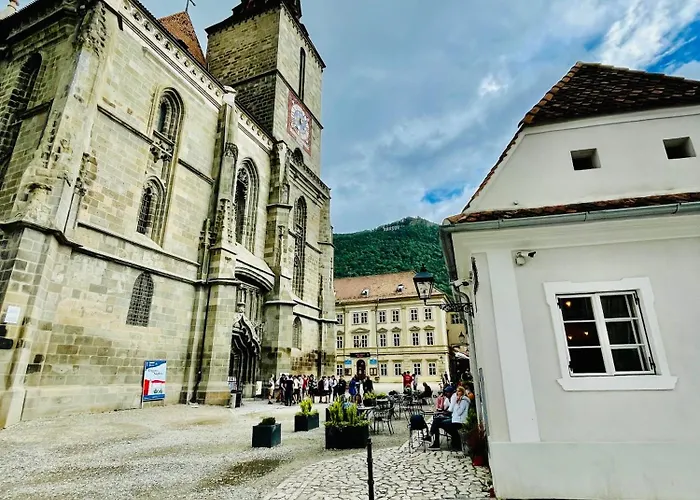 Cosy In The Heart Of Old Apartment *